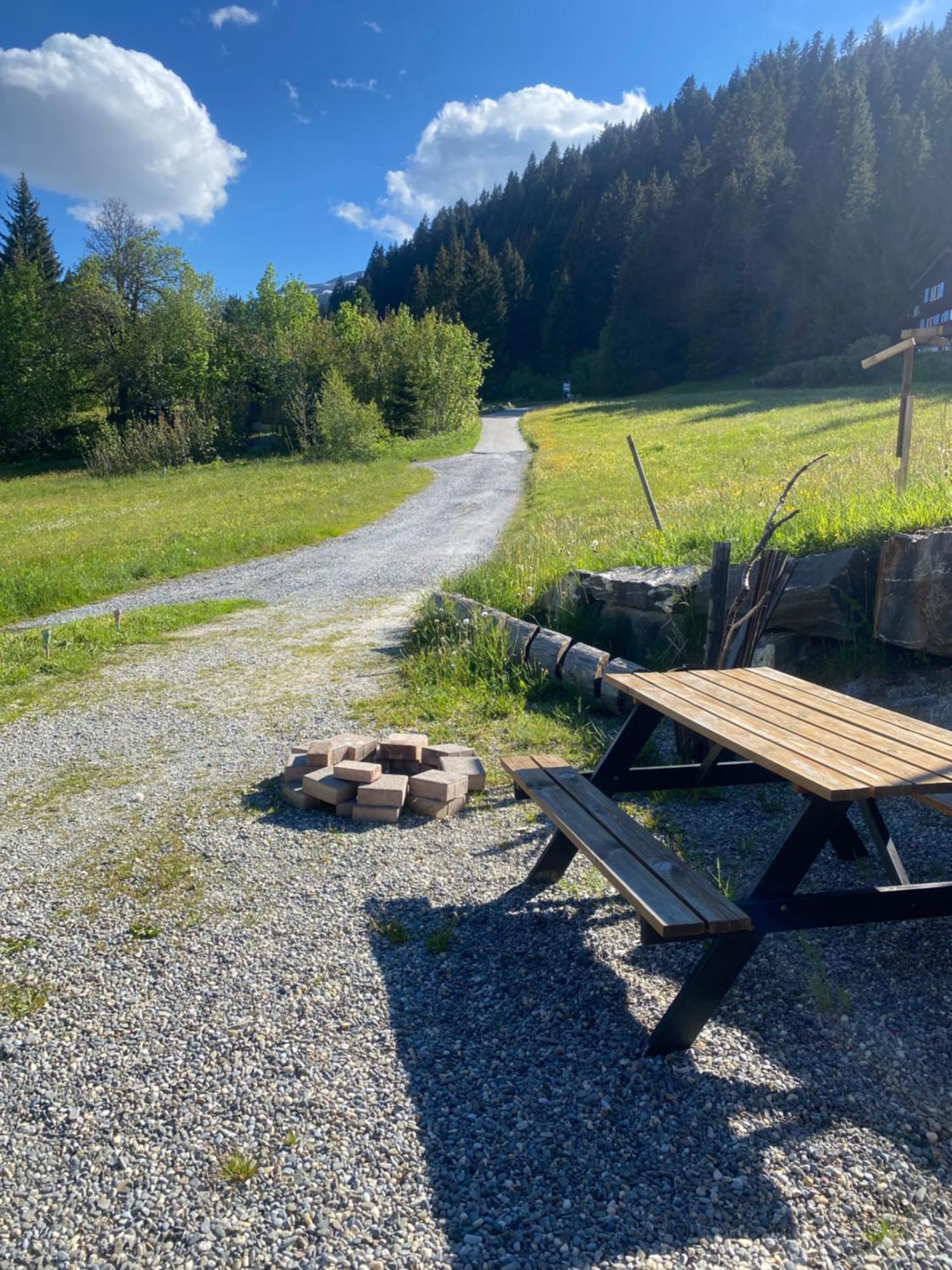 Bergpension Battagliahuette Malix Buitenkant foto